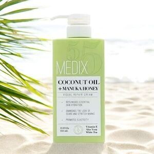 Medix 5.5 Coconut Oil + Manuka Honey Skin Hydration Scars & Strech Marks 15 floz